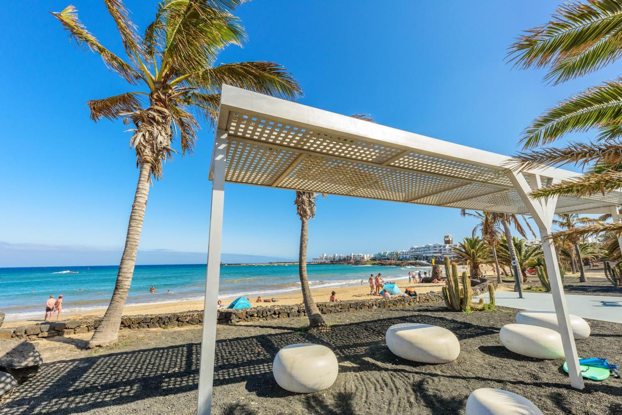 Вилла Lanzahost Casa Sunny Seafront Коста-Тегисе Экстерьер фото